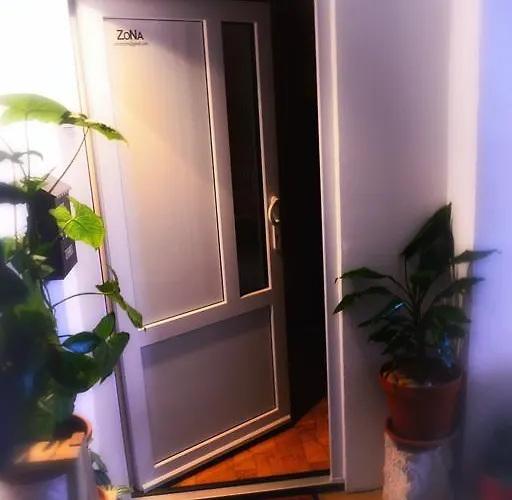 Apartman Zona *
