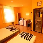 Apartment Zona *